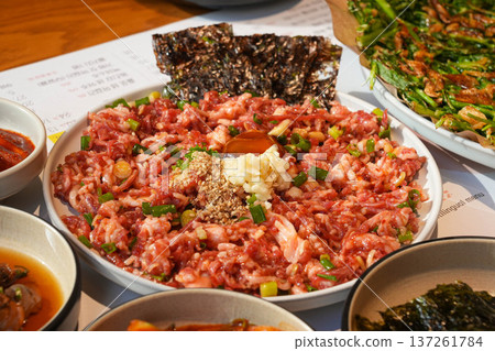 Traditional Korean Beef Tartare Yukhoe Traditional Korean Beef Tartare Yukhoe 137261784