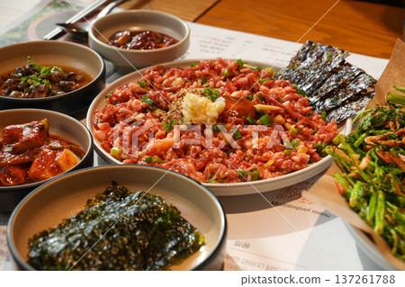 Traditional Korean Beef Tartare Yukhoe Traditional Korean Beef Tartare Yukhoe 137261788