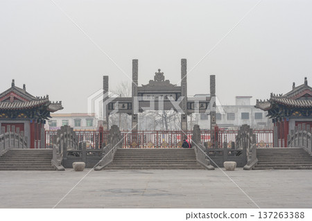 White Horse Temple, old Buddhist temple in Luoyang in Henan province in China White Horse Temple, old Buddhist temple in Luoyang in Henan province in China 137263388