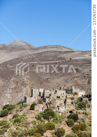Stone old tower house on Mani, Greece. 137263730