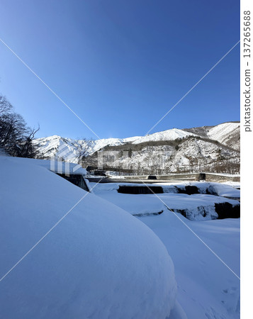 Hakuba River and the Happo Ridge in the Northern Alps 137265688
