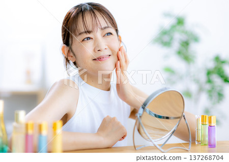 中美女性與美麗的皮膚 137268704