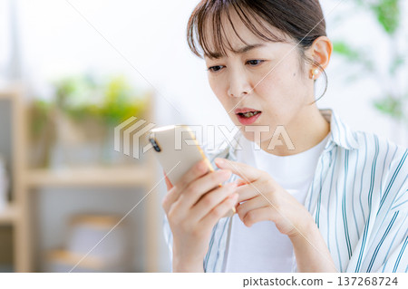 擔心，女人，女士 137268724