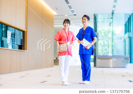Young doctors and nurses working in hospitals 137270706
