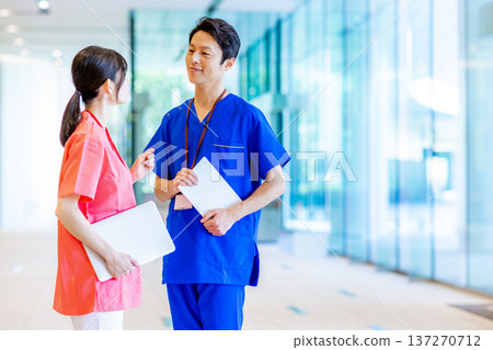 Young doctors and nurses working in hospitals 137270712