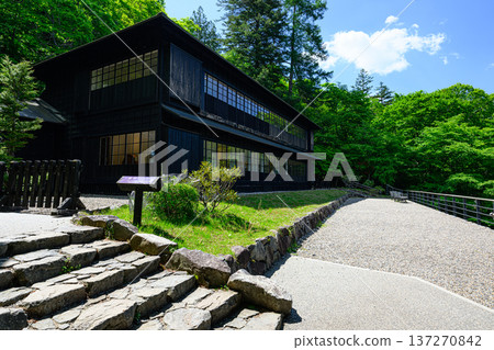 英國大使館別墅紀念公園內綠樹成蔭,西式建築林立。 英國大使館別墅紀念公園內綠樹成蔭,西式建築林立。 137270842