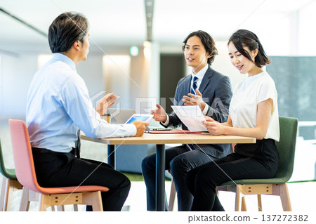 商人見面 137272382