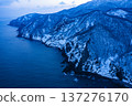 Winter coastal scenery 1 137276170