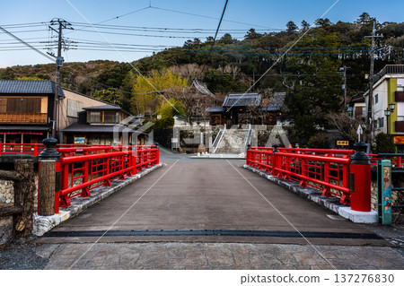 黎明時的修善寺：高溪橋與修善寺 [靜岡縣伊豆市] 137276830
