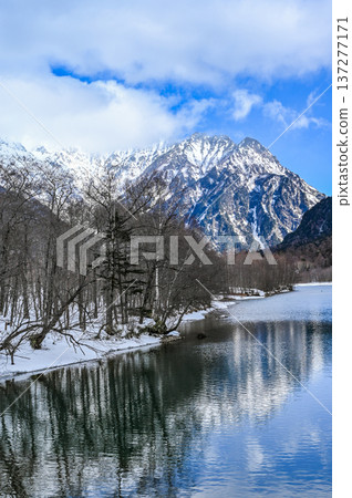 冬日中的上高地 冬日中的上高地 137277171