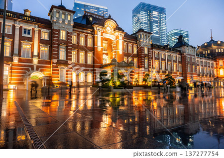 Tokyo Station on a rainy night Tokyo Station on a rainy night 137277754