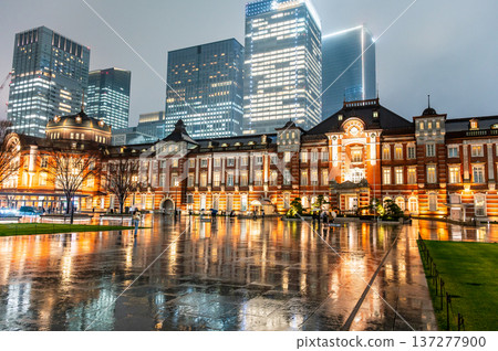 Rainy night in Tokyo Rainy night in Tokyo 137277900