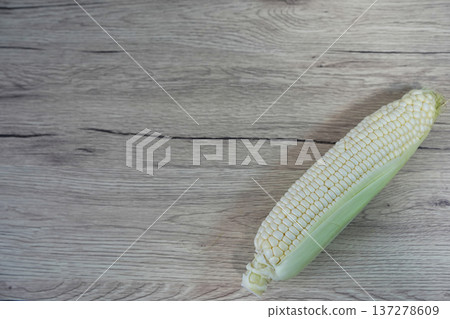 Fresh white corn Fresh white corn 137278609