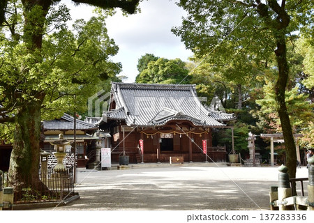 Suwa Shrine worship hall and grounds, Yokkaichi City, Mie Prefecture Suwa Shrine worship hall and grounds, Yokkaichi City, Mie Prefecture 137283336