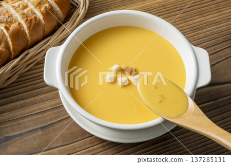 南瓜湯南瓜湯 137285131