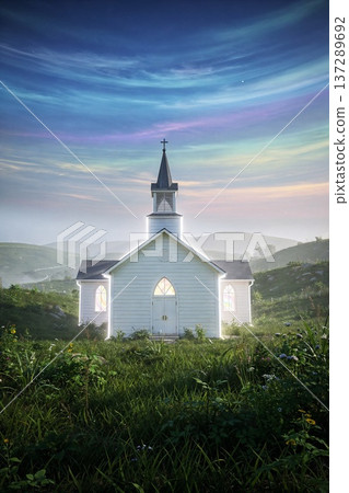 夕陽下的小教堂 137289692