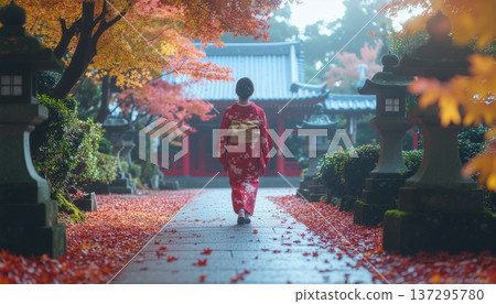 秋葉、神社、和服、女子背影、日本風景 137295780
