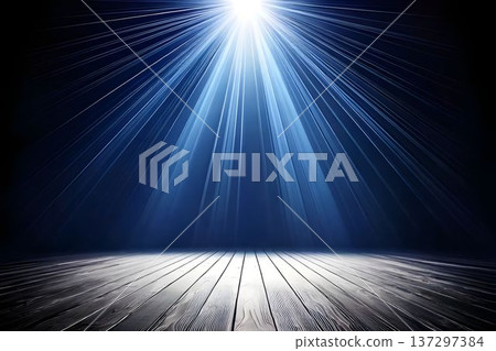 昏暗的舞台由聚光燈照亮，地面是木地板。 137297384