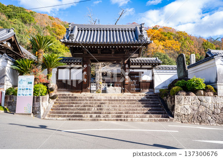 最上稻荷神社根大廳（岡山市）景色 137300676