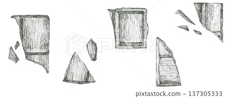 broken chocolate pieces 137305333