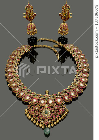 Indian Gold jewelry photo shoot Indian Gold jewelry photo shoot 137306078