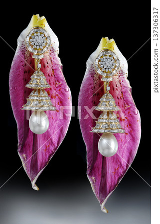Indian Gold jewelry photo shoot Indian Gold jewelry photo shoot 137306317