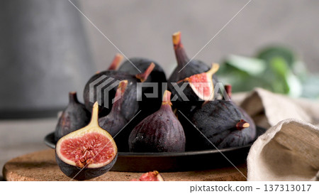 A few figs in a plate A few figs in a plate 137313017