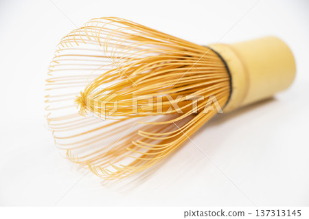 Brown rice 137313145