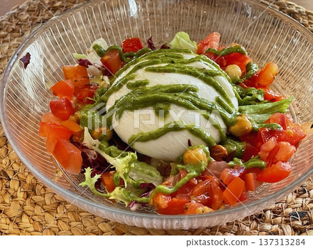Burrata with Tomato and Avocado Salad Burrata with Tomato and Avocado Salad 137313284