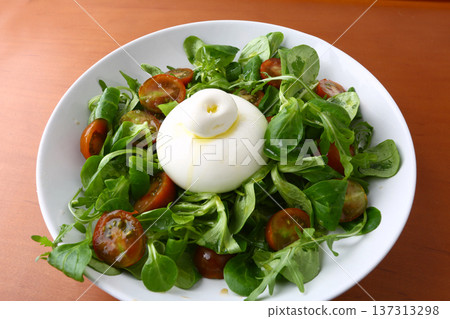 Burrata with Tomato and Avocado Salad Burrata with Tomato and Avocado Salad 137313298