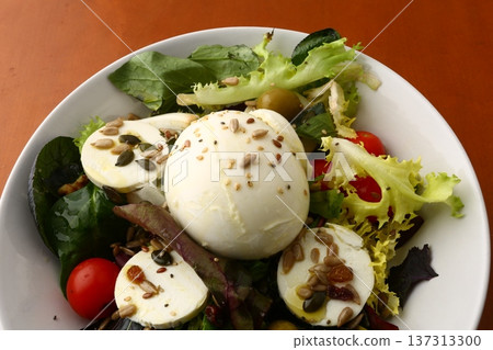 Burrata with Tomato and Avocado Salad Burrata with Tomato and Avocado Salad 137313300