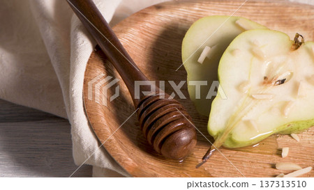 Tasty pears with honey and nuts Tasty pears with honey and nuts 137313510