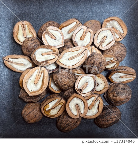 Japanese walnut, Oni walnut, Yama walnut, Japanese walnut, walnut background material Japanese walnut, Oni walnut, Yama walnut, Japanese walnut, walnut background material 137314046