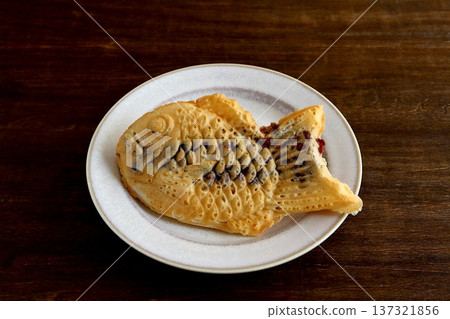 Taiyaki on the table background Taiyaki on the table background 137321856
