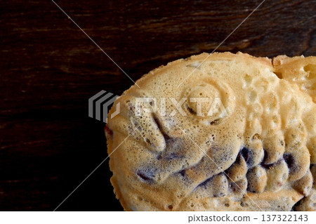 Taiyaki on a table background seen from directly above Taiyaki on a table background seen from directly above 137322143
