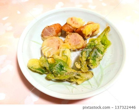 Taste of Spring: Wiener and Butterbur Tempura 137322446