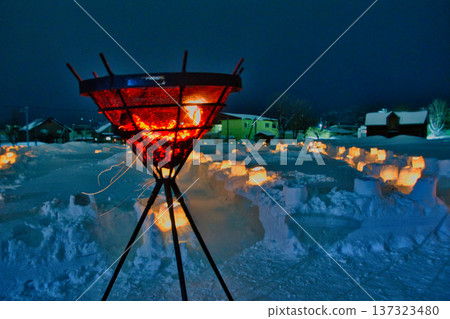 Winter events 137323480
