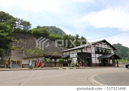 岩手縣田野畑市，圓形郵筒的景色（田野畑站） 137323486