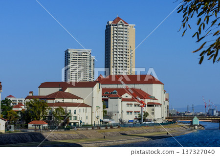 Takarazuka Grand Theater Takarazuka Grand Theater 137327040