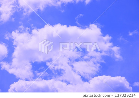Blue sky with clouds (wallpaper material) 137329234