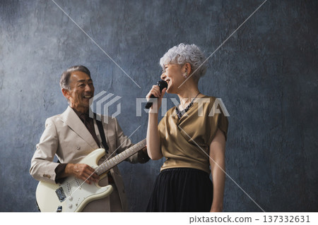 Senior couple of musicians Senior couple of musicians 137332631