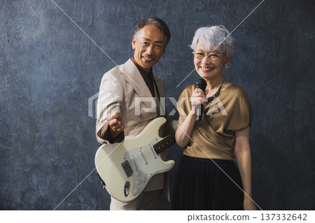 一對資深音樂家夫婦 137332642