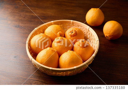 籃子裡的德科蓬 137335180