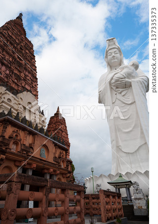 Giant Buddha Giant Buddha 137335373
