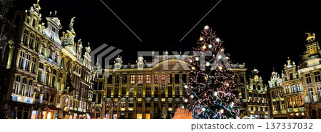 Christmas Time in Grand Place, Brussels, Belgium Surrounded by Holiday Lights Christmas Time in Grand Place, Brussels, Belgium Surrounded by Holiday Lights 137337032