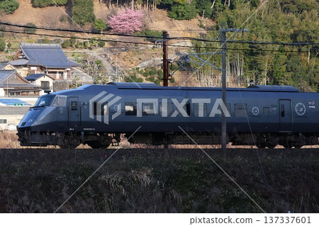 寺廟與JR九州：鹿兒島本線接力海鷗特快列車 137337601