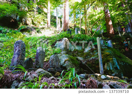 寶壽山阿蘇川院的山寺水塚立石寺 寶壽山阿蘇川院的山寺水塚立石寺 137339710