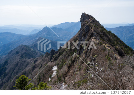 Climbing Mount Ishizuchi, Ehime Prefecture Climbing Mount Ishizuchi, Ehime Prefecture 137342097