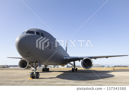 Aerial refueling machine Aerial refueling machine 137343388