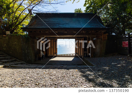靜岡縣靜岡市秋景，久野山東照宮一之門 137350190